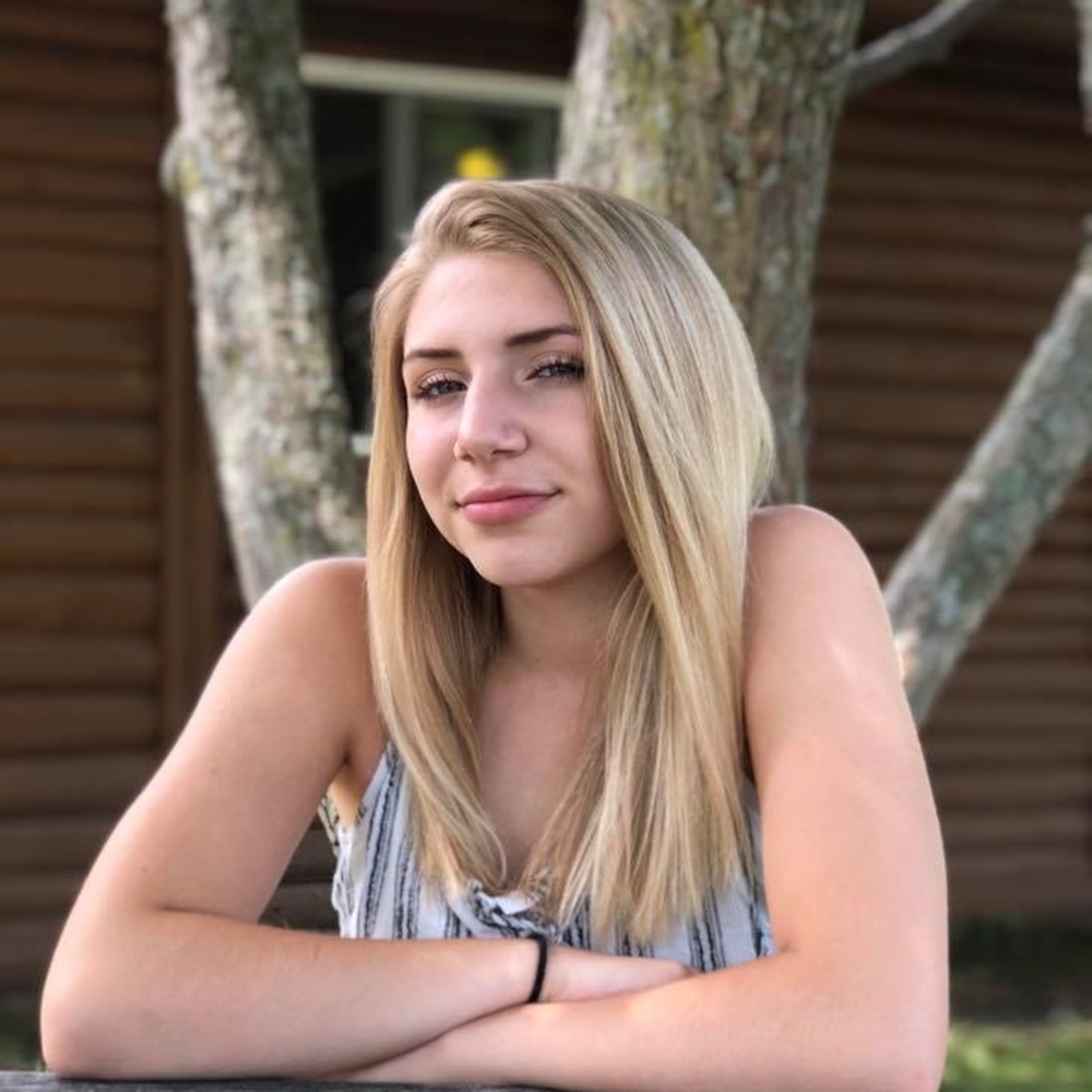 Meet your Posher, Catie